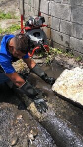 Eliminación de raices en tuberías de Cartagena y Murcia